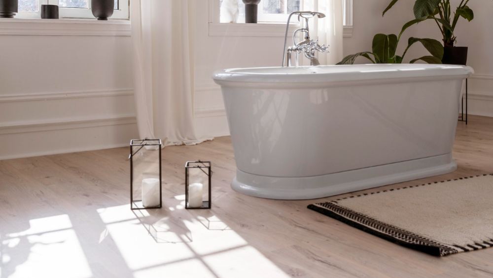 Modern bathroom with laminate flooring
